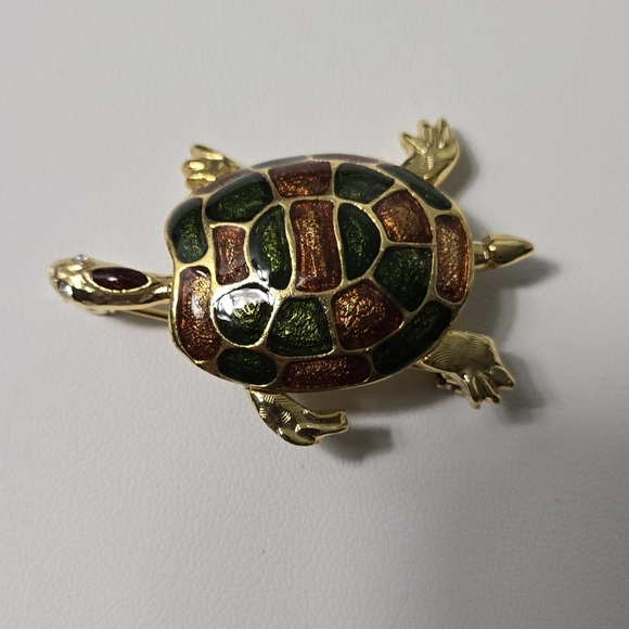Colorful Gold Tone Green Brown Enamel Turtle Brooch - Picture 12 of 17